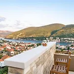 Arcadia - One Bedroom With Terrace And Sea View * Ragusa