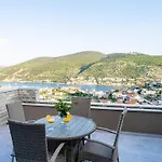 Arcadia - One Bedroom With Terrace And Sea View Ragusa