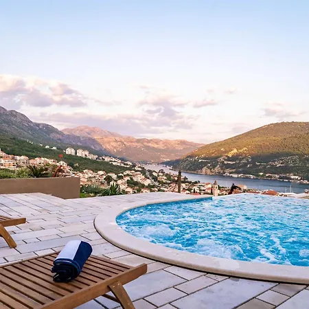 Arcadia - One Bedroom With Terrace And Sea View Apartment *