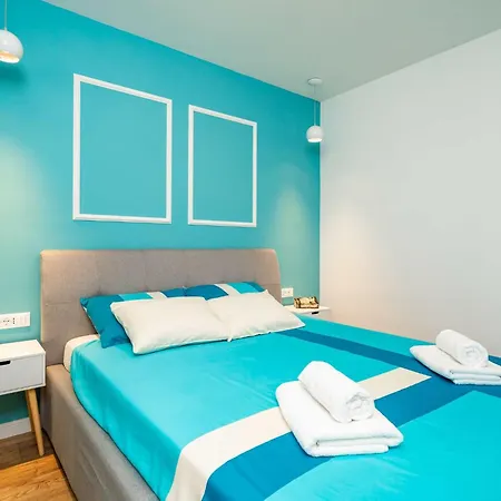 Arcadia - One Bedroom With Terrace And Sea View *