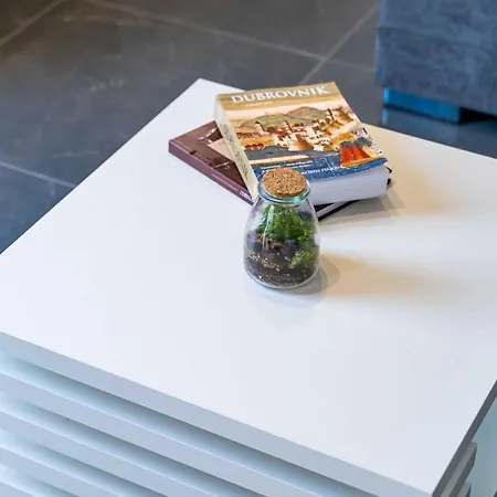 Arcadia - One Bedroom With Terrace And Sea View *