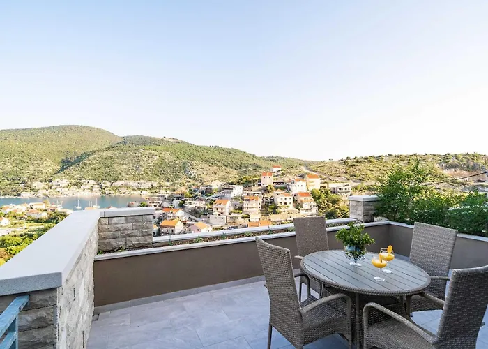 Arcadia - One Bedroom With Terrace And Sea View Appartement