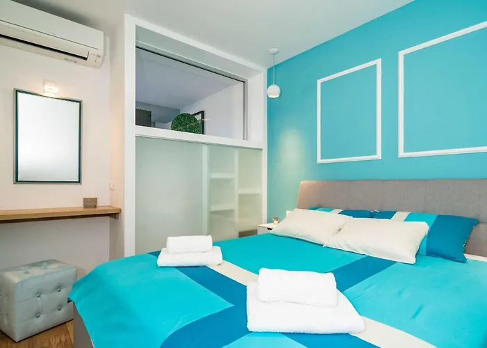 Arcadia - One Bedroom With Terrace And Sea View *